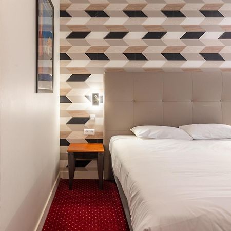 Logis Le Relais De Fusies Hotel Lacaune Ngoại thất bức ảnh
